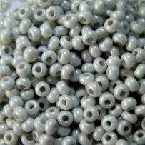 

Бісер Preciosa 16249 10 гр (перлиновий, сірий)