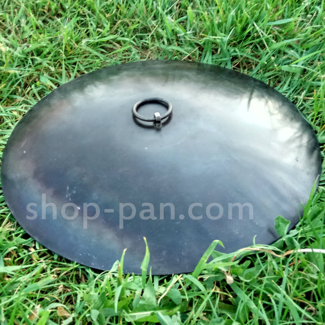 

Крышка для сковороды из диска диаметром 40см