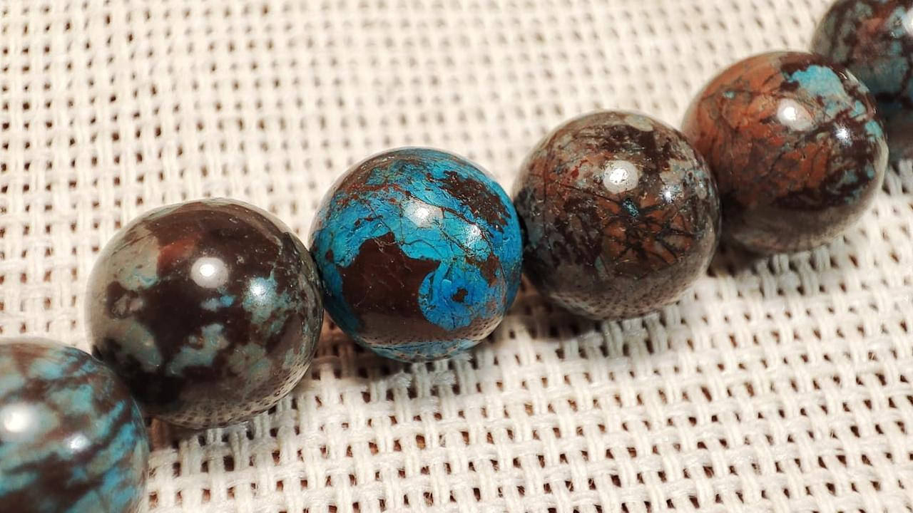 

Яшма натуральная 10мм, Красный