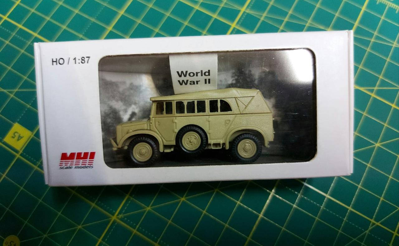 

HORCH (Schw.Pkw) 108 Typ 1a/1b с тентом. Пластиковая модель в масштабе 1/87. MHI 87303
