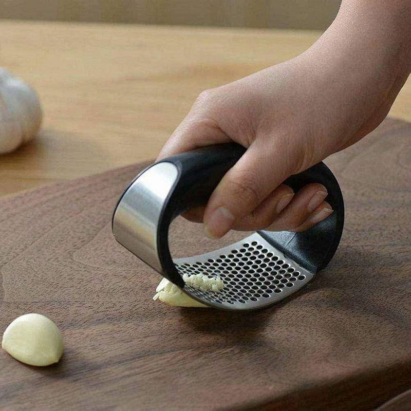 

Пресс для чеснока измельчитель Garlic Press из нержавеющей стали с пластиковой ручкой