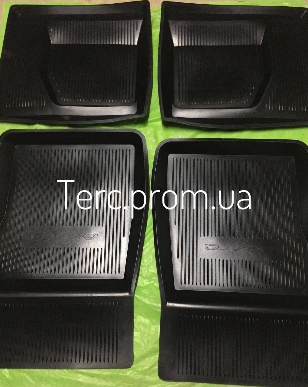 

Коврик резиновые в салон Газ Волга 3110 2410 31029, Черный