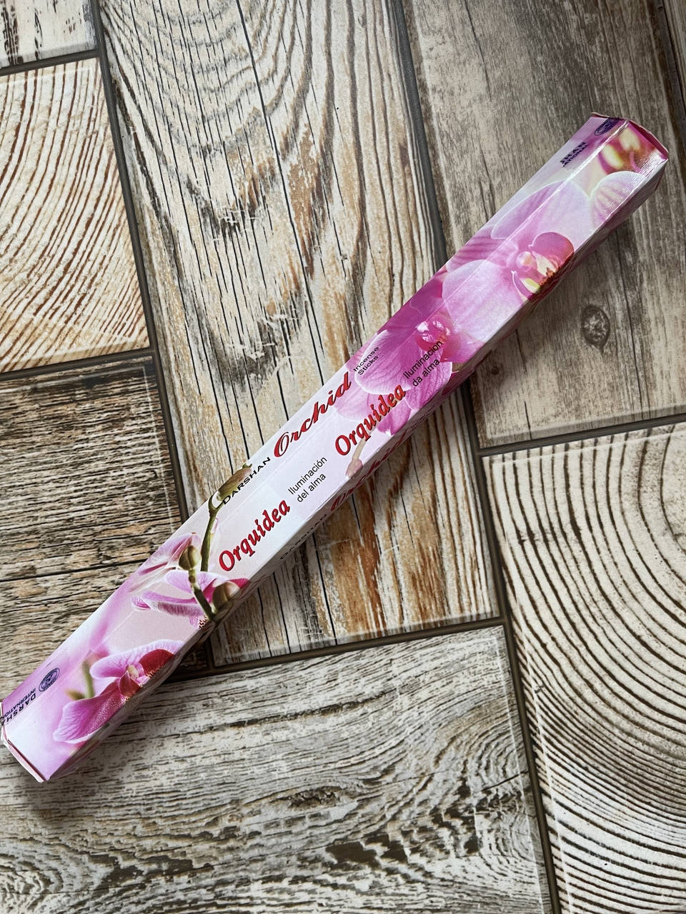 

Благовоние Darshan Orchid Шестигранник (Орхидея)
