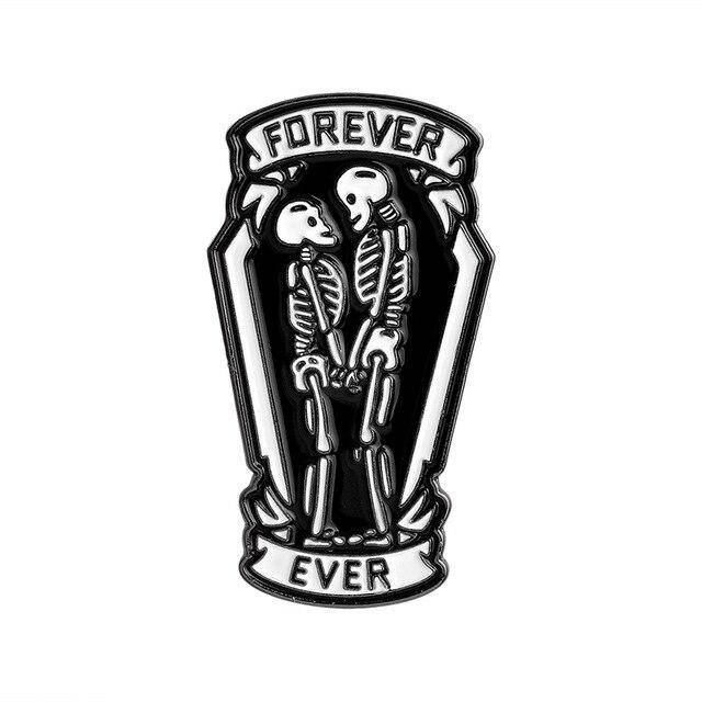 

"Два скелета в гробу Навсегда Forever ever" значок (пин) металлический