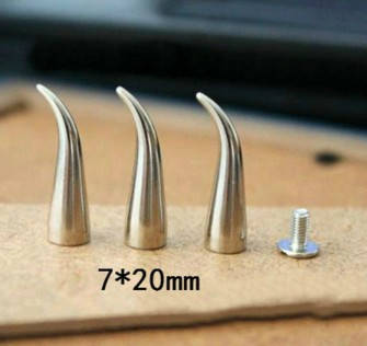 

Шипы металлические "коготь", размером 7х20 мм. Цвет серебро, Серебристий