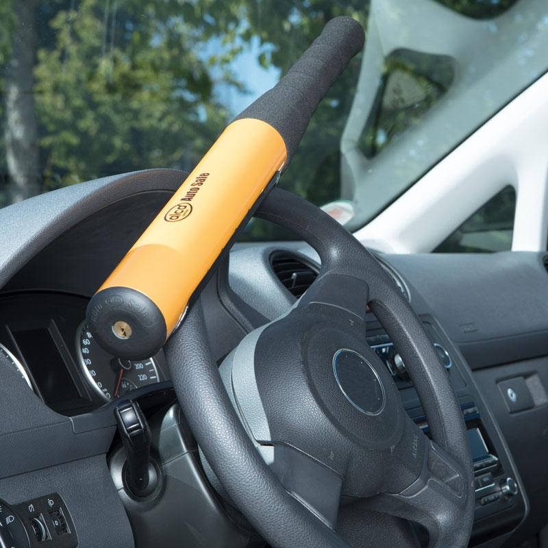 

Противоугонный блокиратор руля (бита) Alca AutoSafe 303000