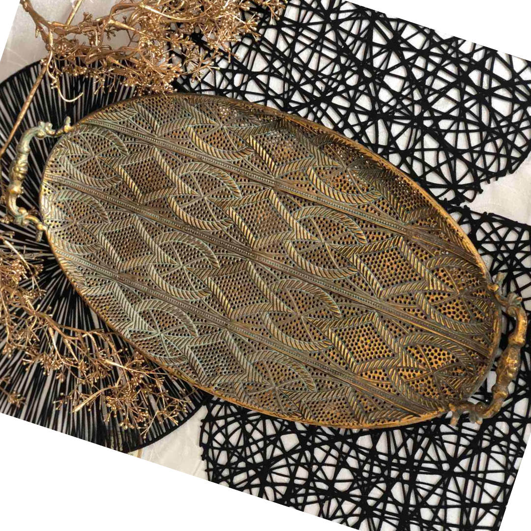 

Металлический поднос с ручками 49,5 см овальный