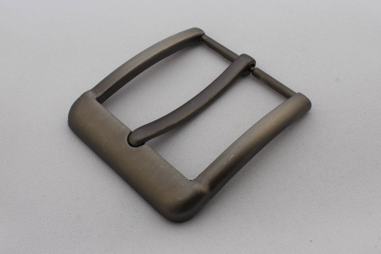 

Пряжка ременная, ширина - 45 мм, цвет - серый, артикул СК 5633