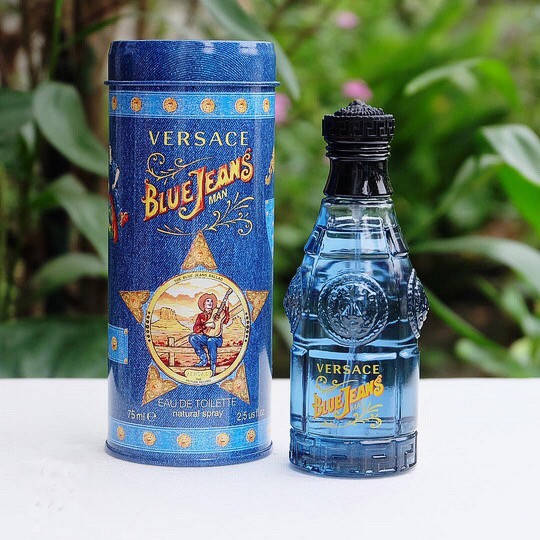 

Мужская туалетная вода Versace Blue Jeans (оригинал; 75 ml)