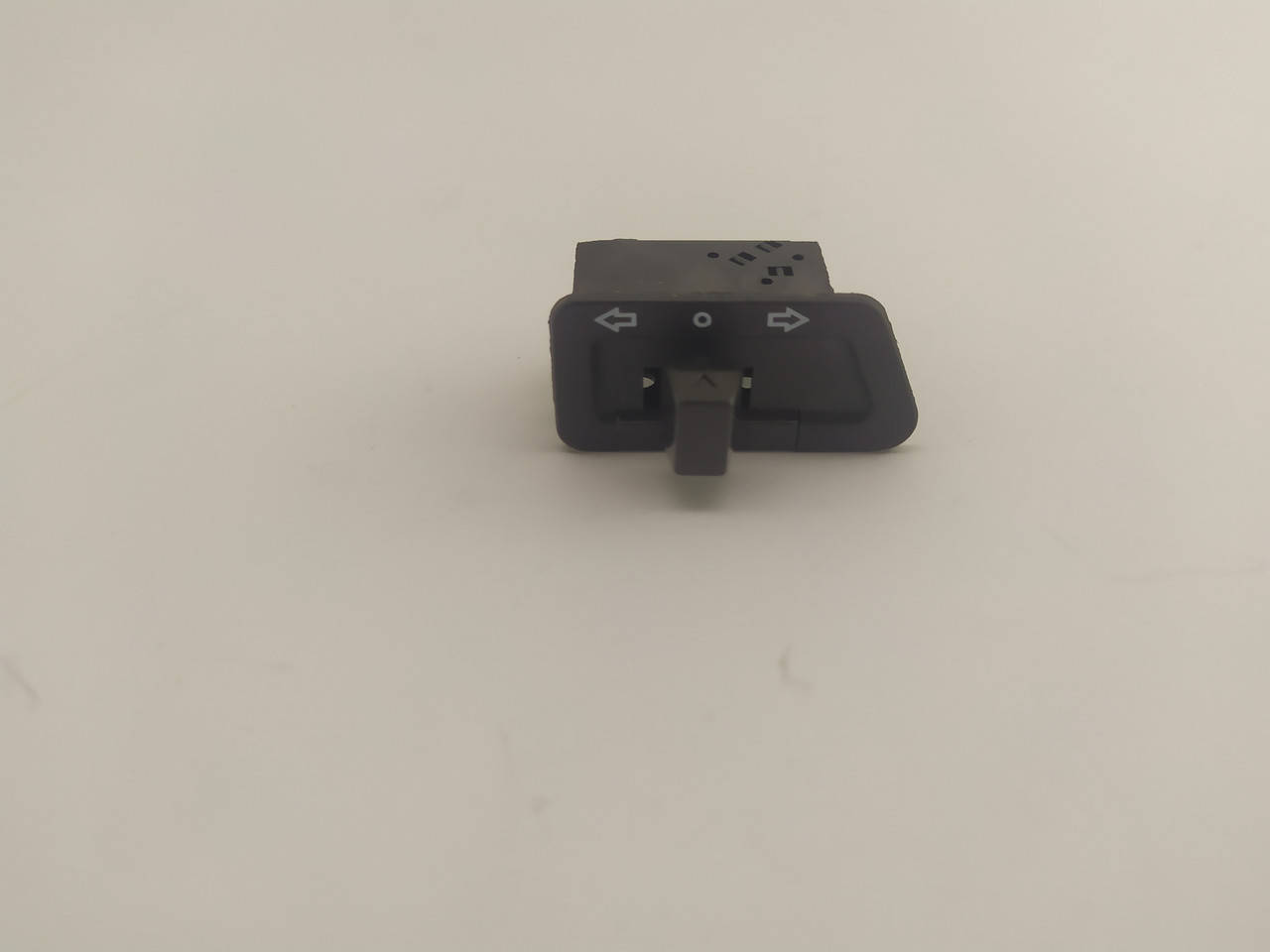 

Кнопка поворотов Honda Dio 27/34/35/Storm/Active
