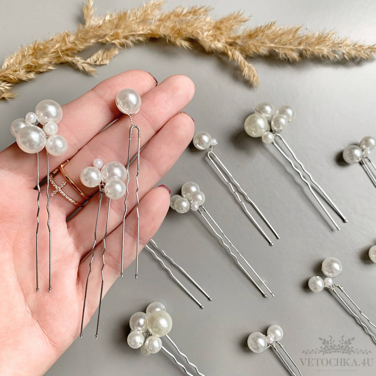

Набор шпилек 12 шт с жемчужными бусинами ручной работы