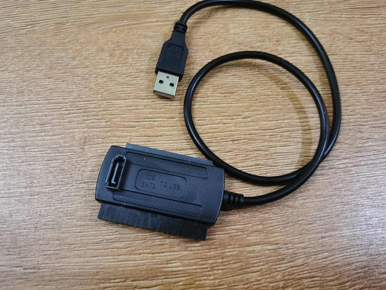 

Переходник USB 2,0 - SATA IDE 2.5 3.5