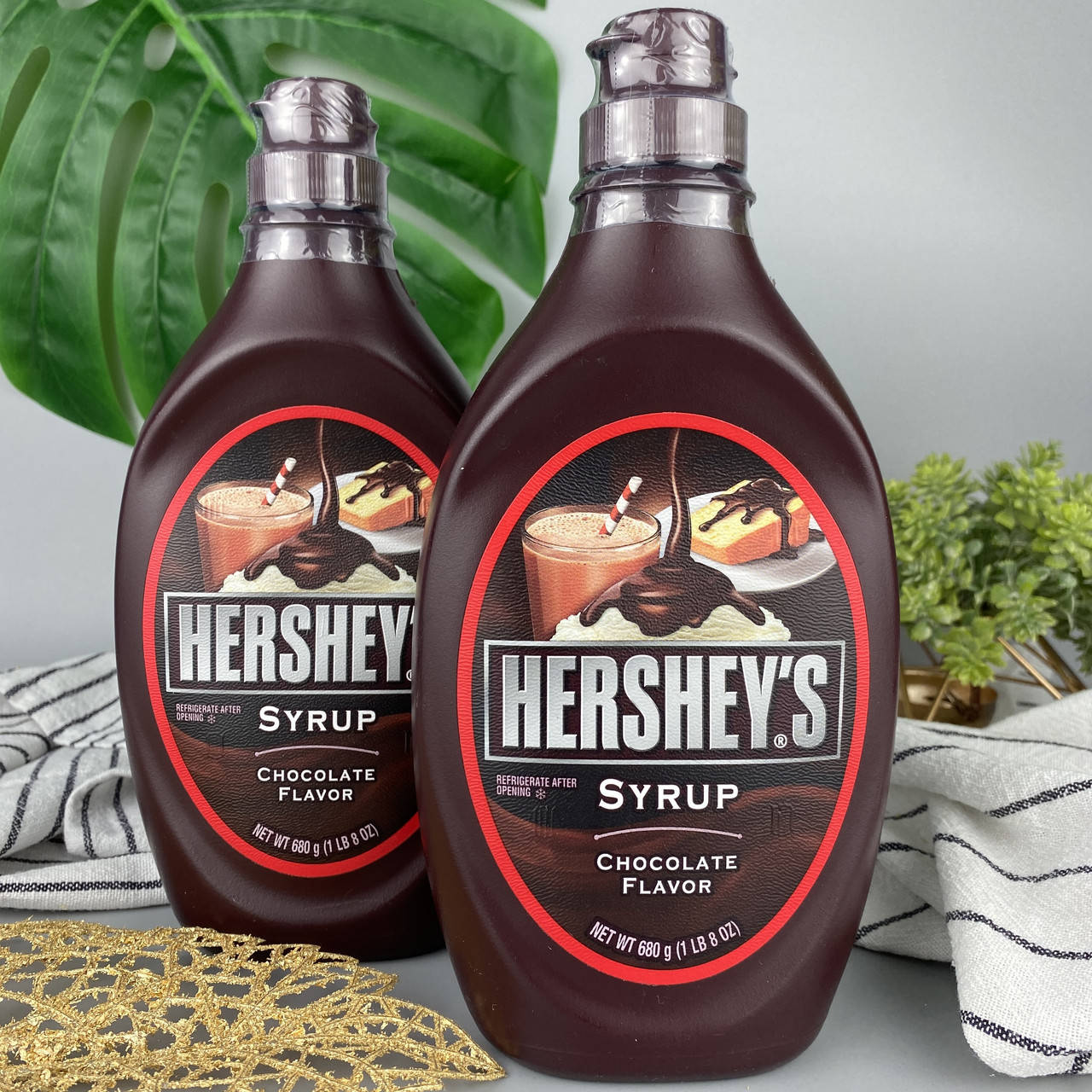 

Шоколадный десертный сироп топинг Хёршес Hershey's 680 г