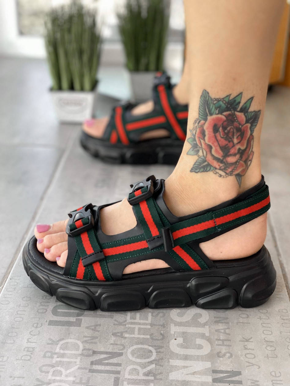 

Женские босоножки Gucci black & red