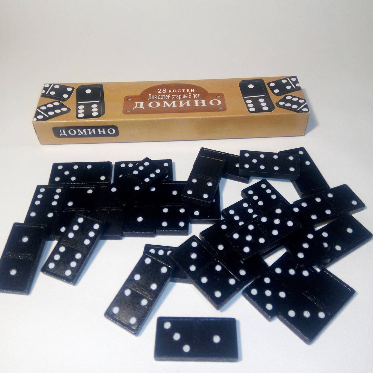 

Настольная игра Домино