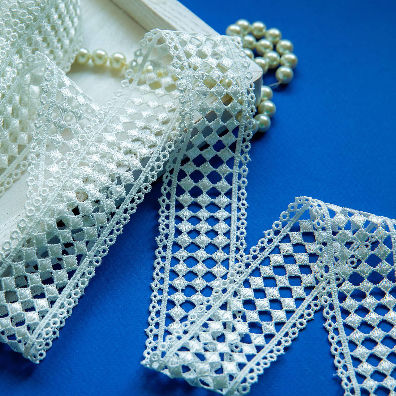 

Кружево макраме (гипюр) / цвет айвори / ширина 5 см / заказ от 1 м