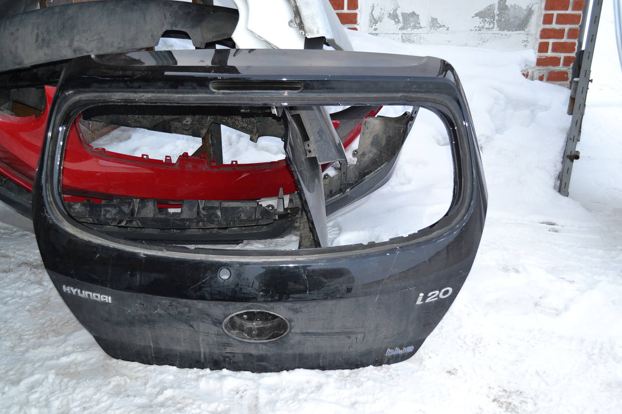 

Крышка багажника до Hyundai I-20