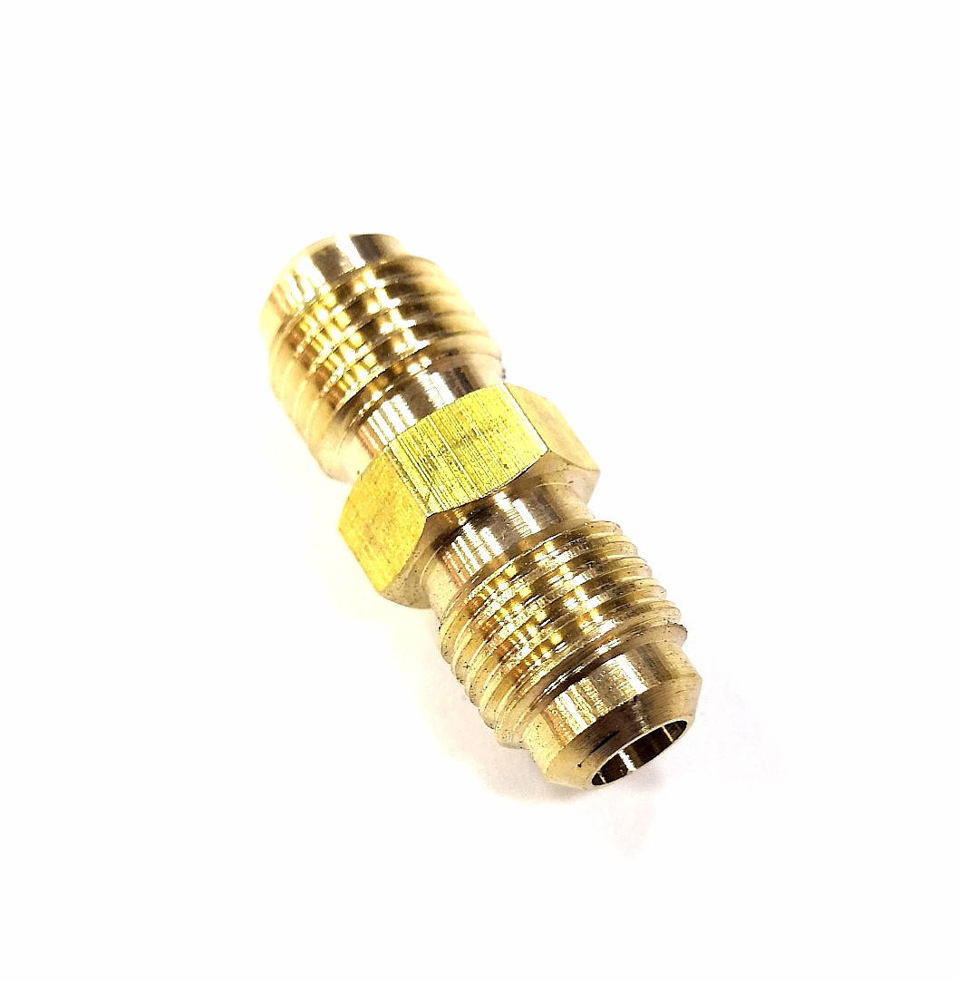 

З'єднувач 1/4" SAE, штуцер латунний для кондиціонерів Китай