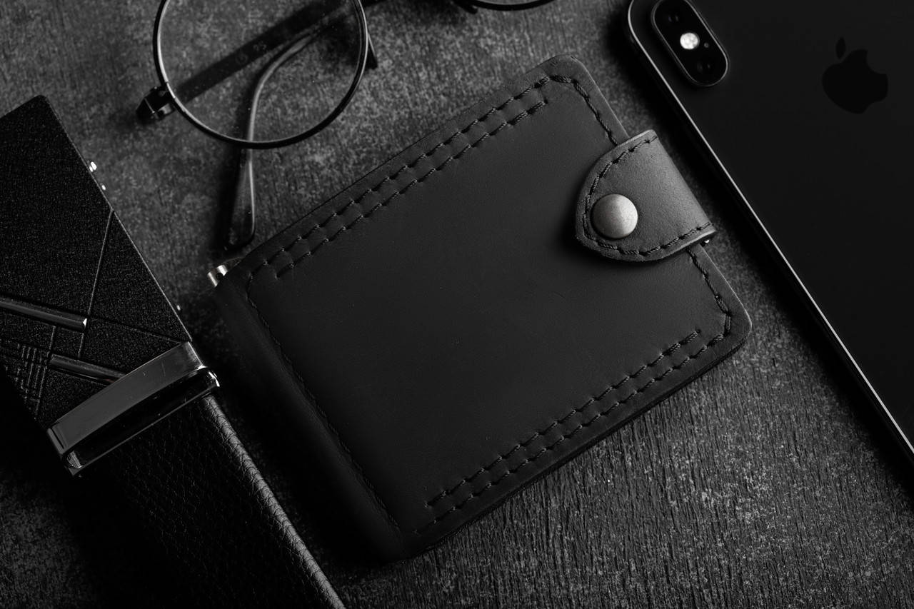 

Кошелек с зажимом для денег мужской PORTER черный из натуральной кожи