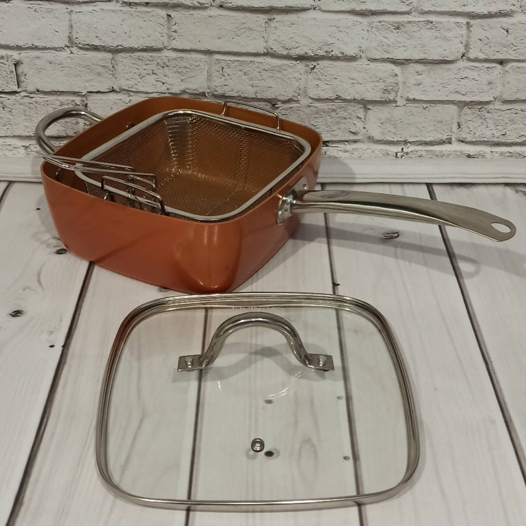 

Сковорода-фритюрница UNIQUE 24см