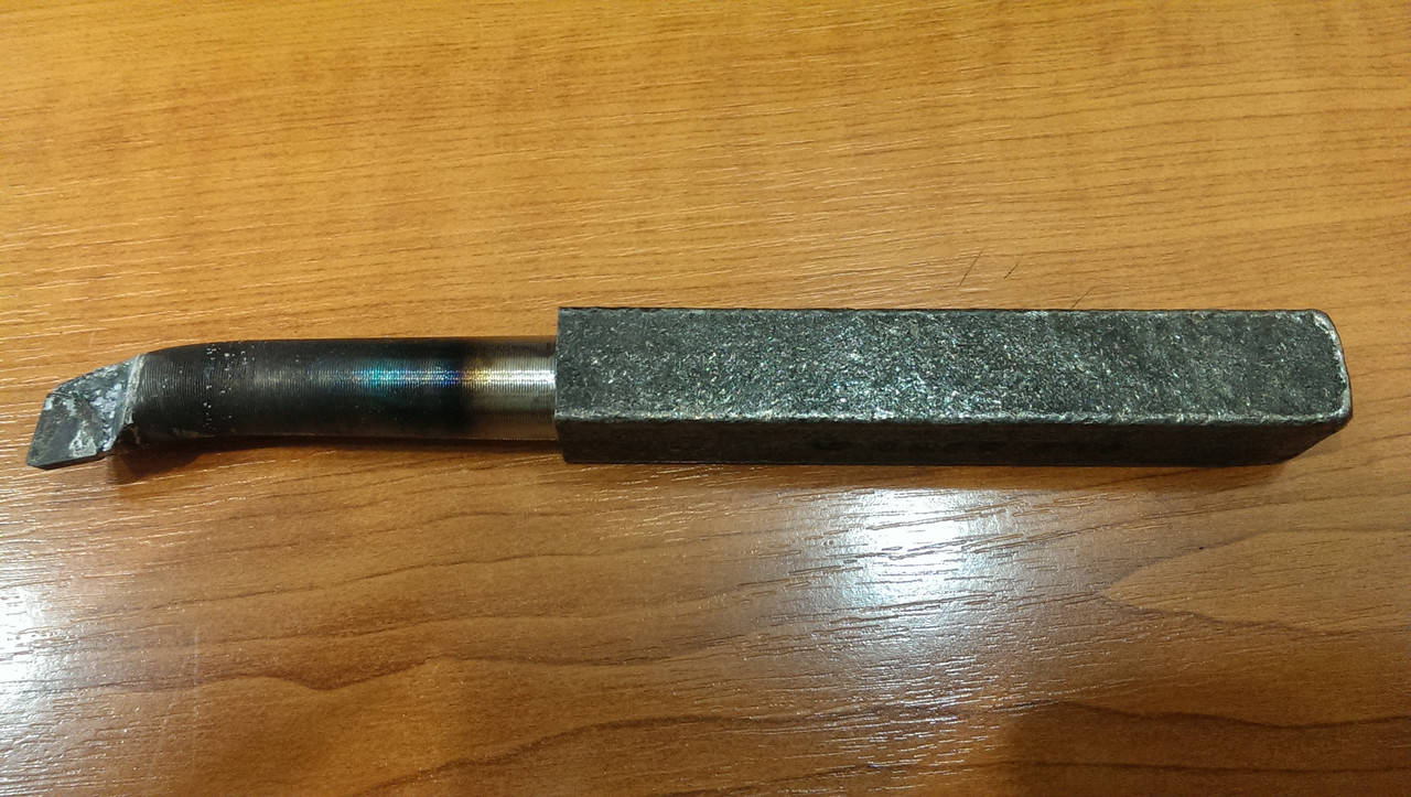 

Резец расточной для обработки глух. отв. 16х16х170 ВК8