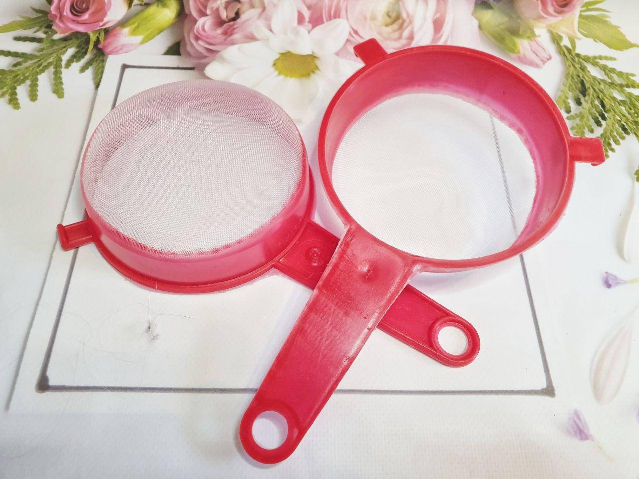 

Сито пластиковое кухонное с ручкой, сетка капрон.