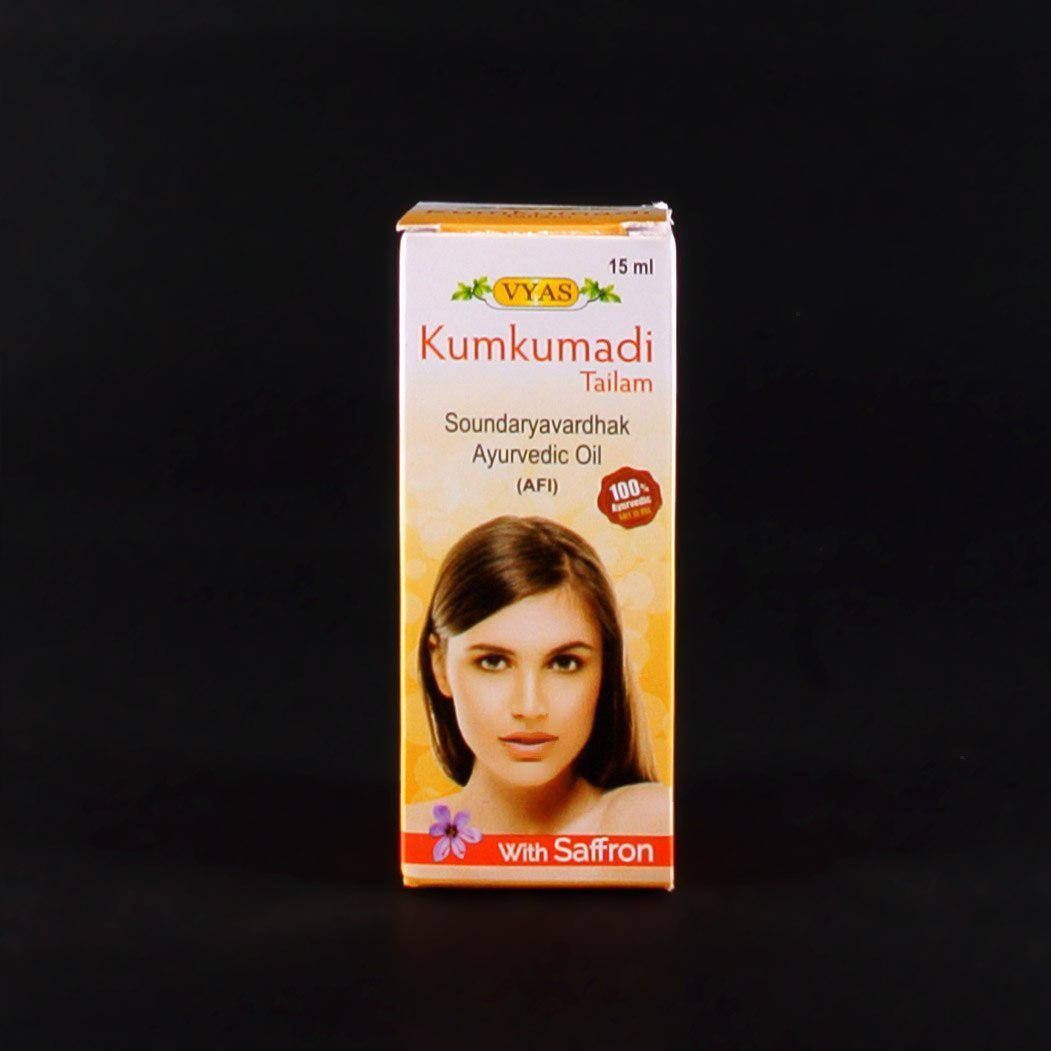 

Масло омолаживающее Кумкумади (Kumkumadi Tailam) от Vyas Pharma с шафраном и 25 травами, 15 мл