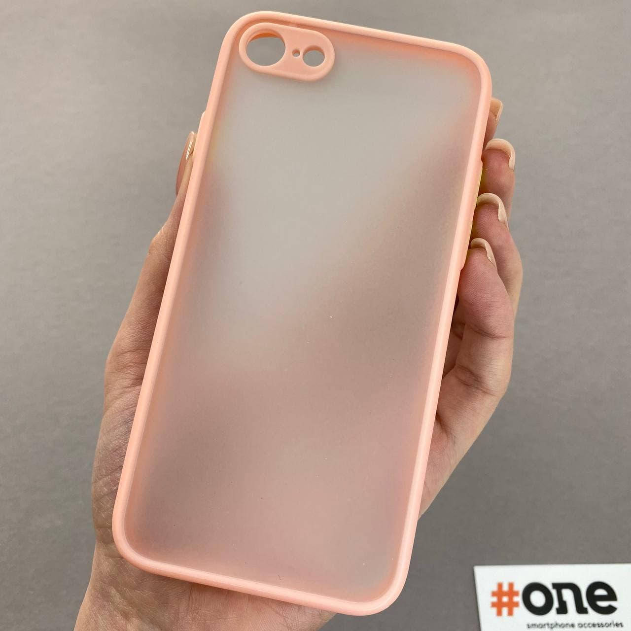 

Чехол для Apple iPhone 8 с цветным ободком с защитой для камеры матовый чехол на телефон айфон 8 персиковый