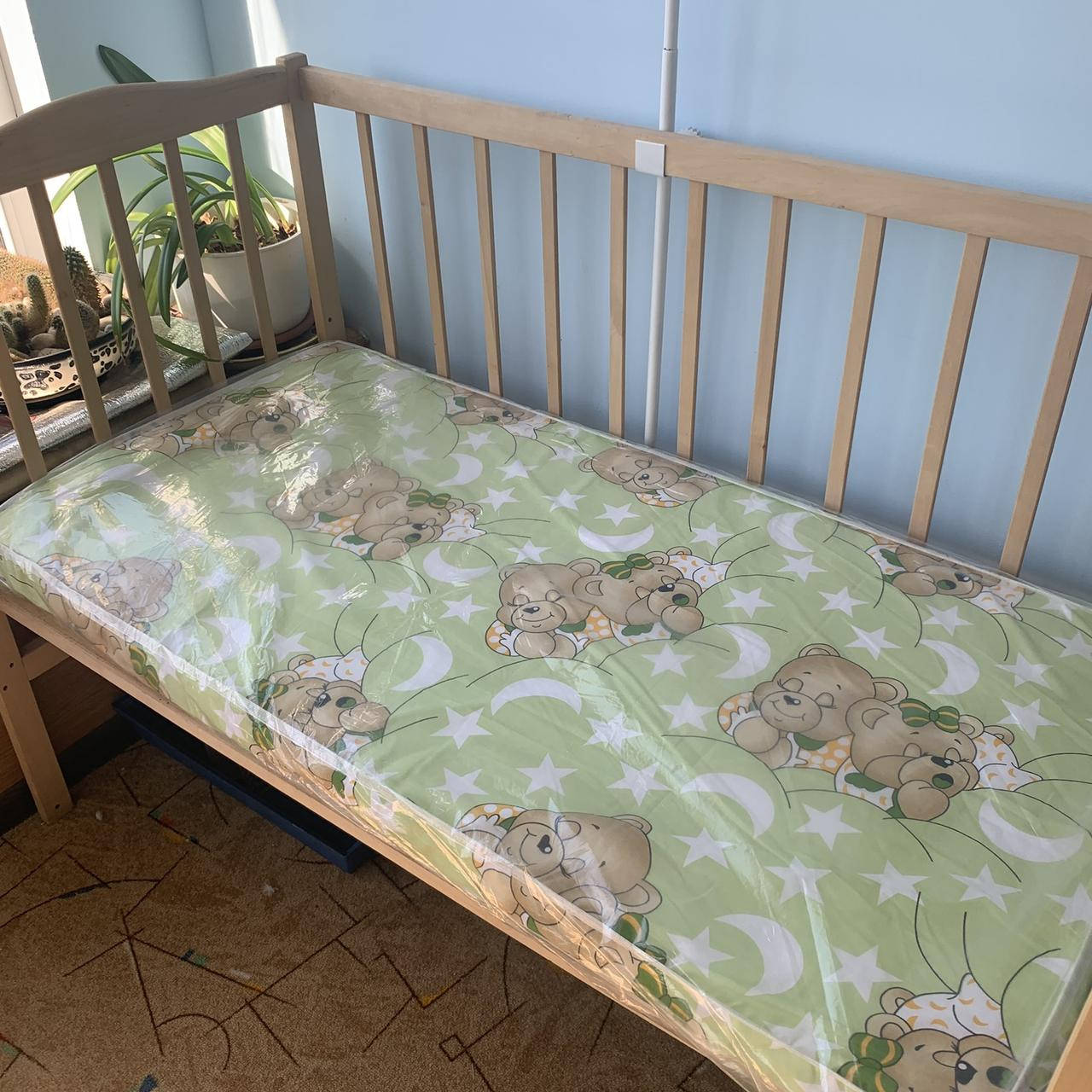 

Матрас трехслойный в кроватку (кокос, поролон, кокос) 120х60х7см зеленый мишки
