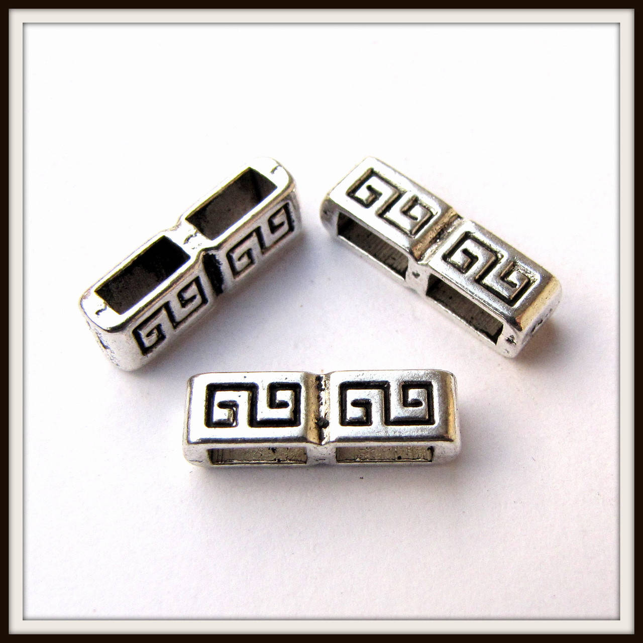 

Бусина-рамка для браслетов двойная (1,5*0,5 см) 15 шт