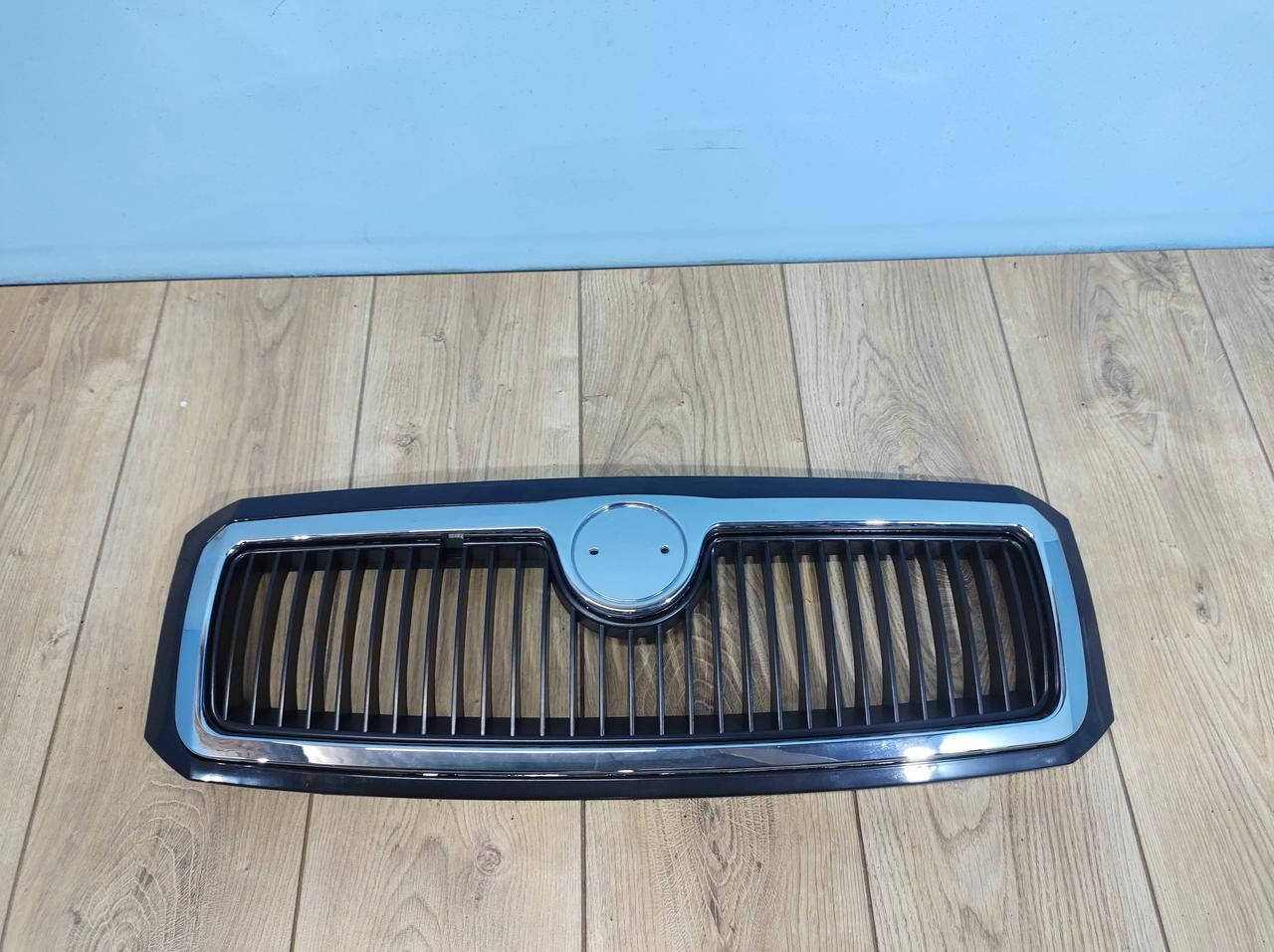 

Решетка радиатора SKODA FABIA 1999-2007 шкода фабия