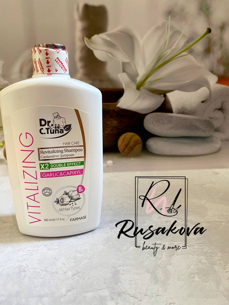 

Шампунь с экстрактом чеснока Dr. C. Tuna Farmasi Vitalizing Garlic