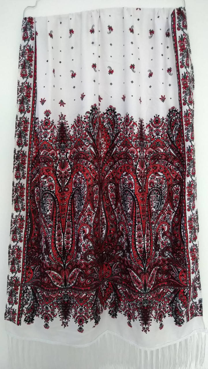 

Шарф в украинском стиле белый