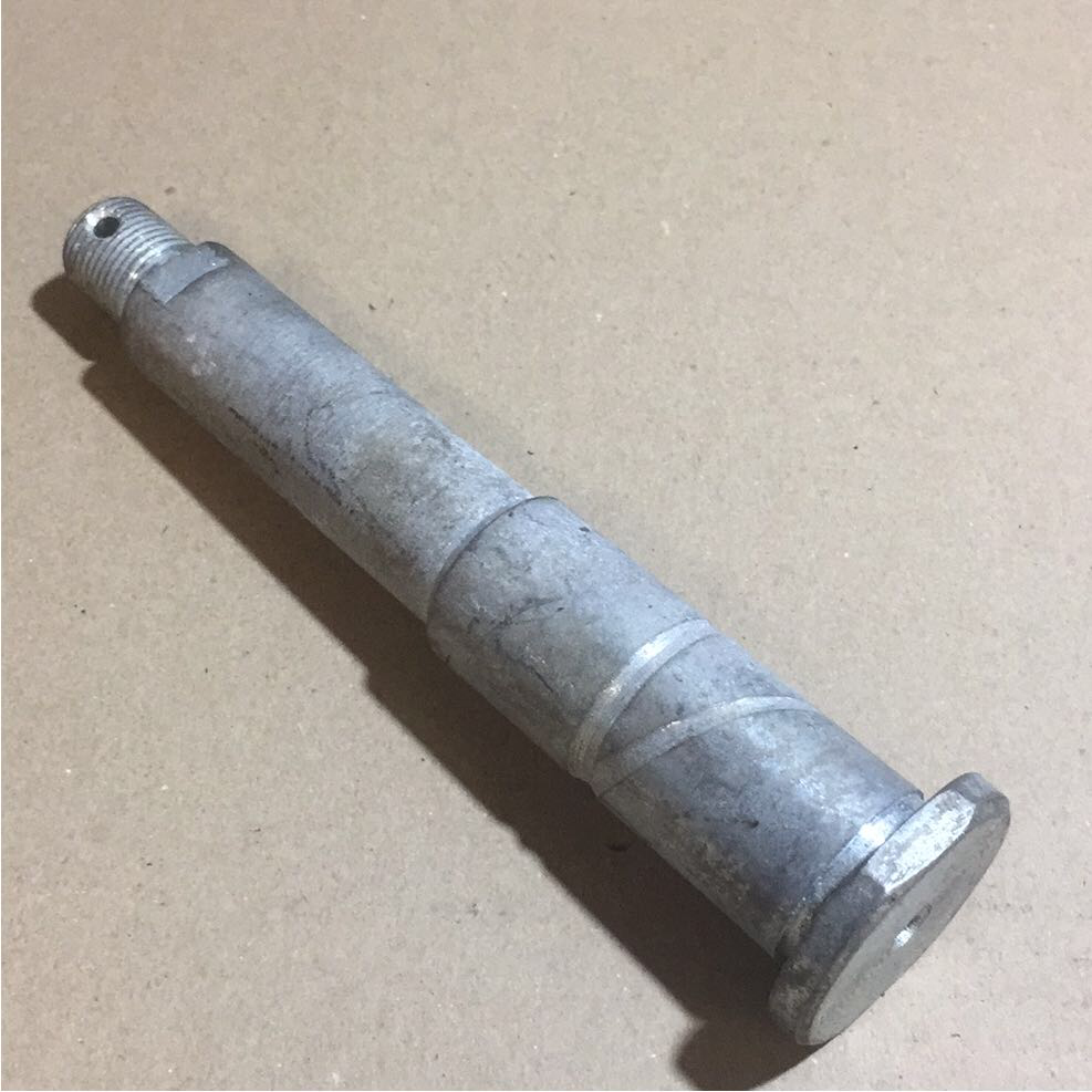 

Ось стабилизатора кабины (голая) 64221-5001722