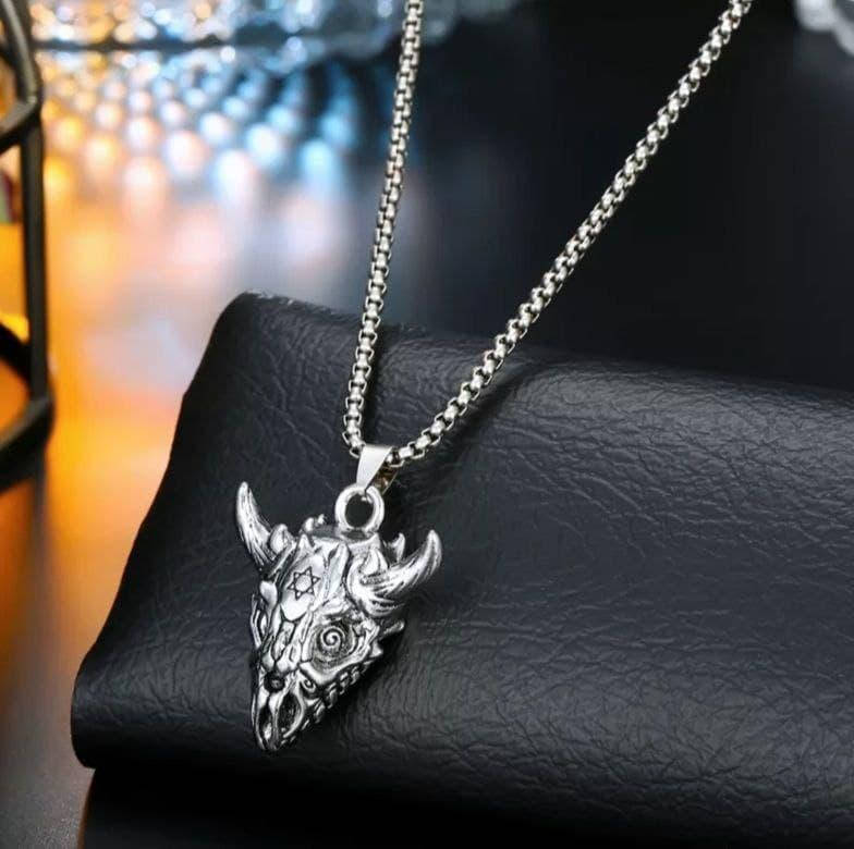 

Мужская серебряная цепочка на шею Бык