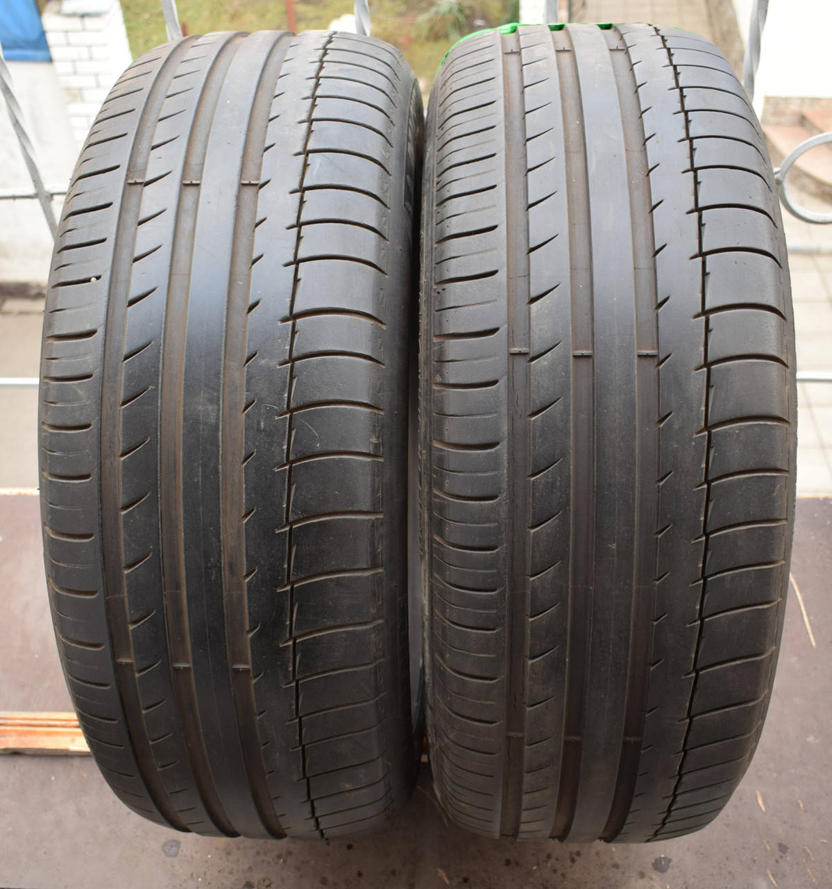 

Шины б/у 235/55 R19 Michelin Latitude, ЛЕТО, пара