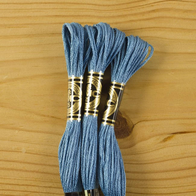 

Нитки мулине DMC 518 (Франция)