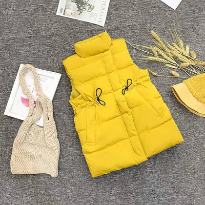 

Детская жилетка на завязках