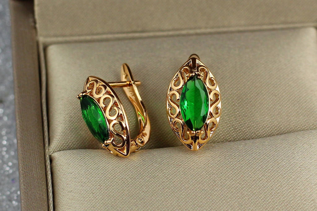 

Серьги Xuping Jewelry маркиз с зеленым камнем 1,7 см золотистые