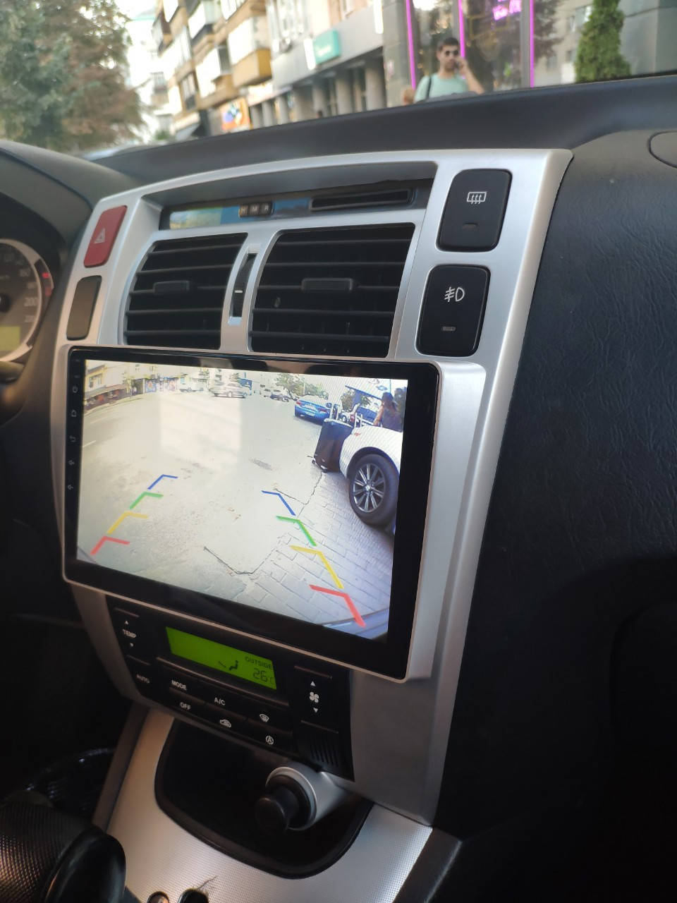 

Штатная магнитола Hyundai Tucson 2006-2013г. на базе Android 8.1 Экран 10 дюймов (М-ХТ-10) 2/32 ГБ 4G