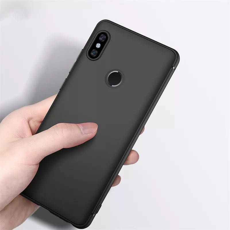 

Тонкий матовый чехол бампер типа "cafele" для Xiaomi Redmi Note 6 pro, Черный