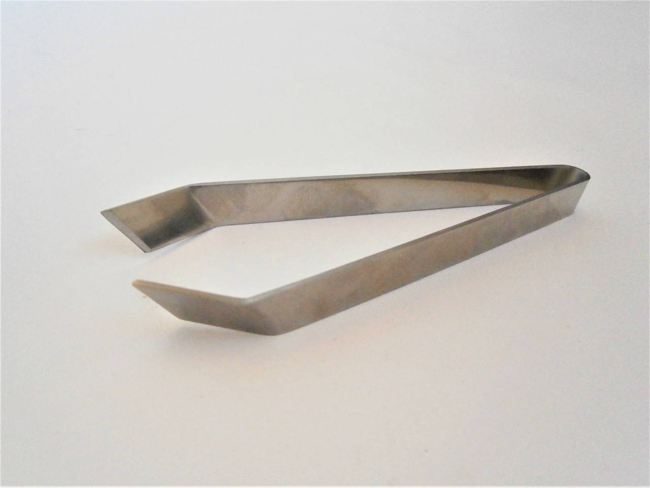 

Щипцы-пинцет для рыбы.