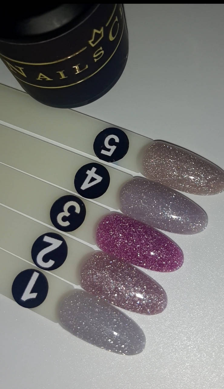 

Светоотражающая база для ногтей 15 мл #4