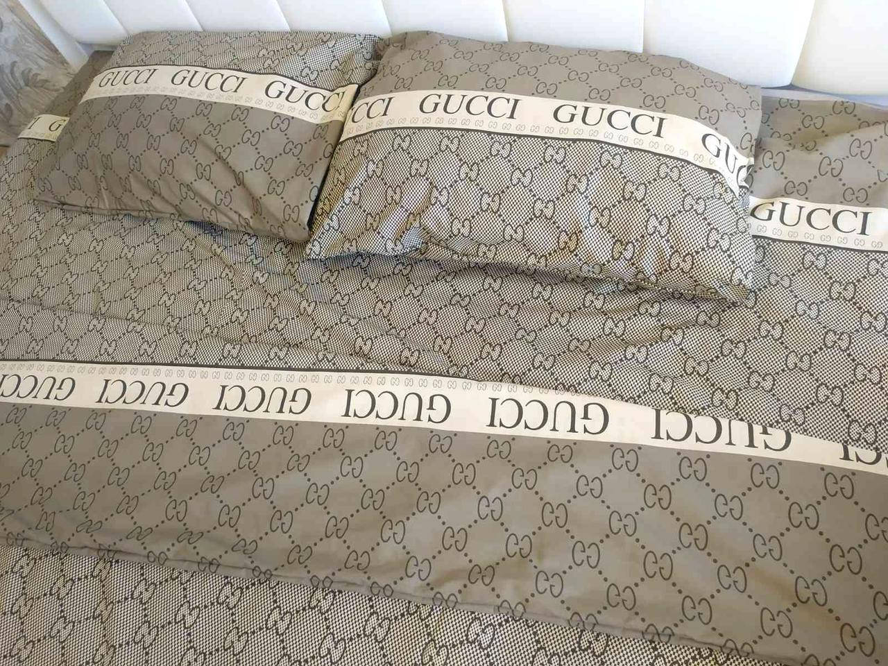 

Постельное белье двуспального стандарта "Gucci" комплект
