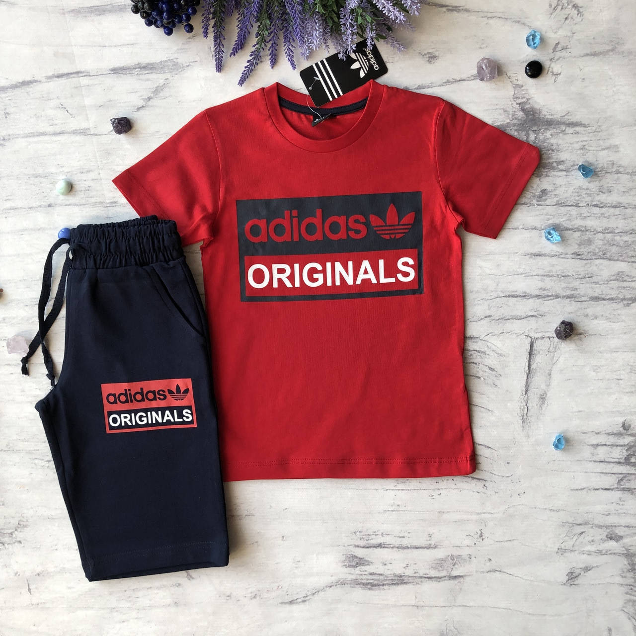 

Летний костюм на мальчика в стиле Adidas 43. Размер 116 cм