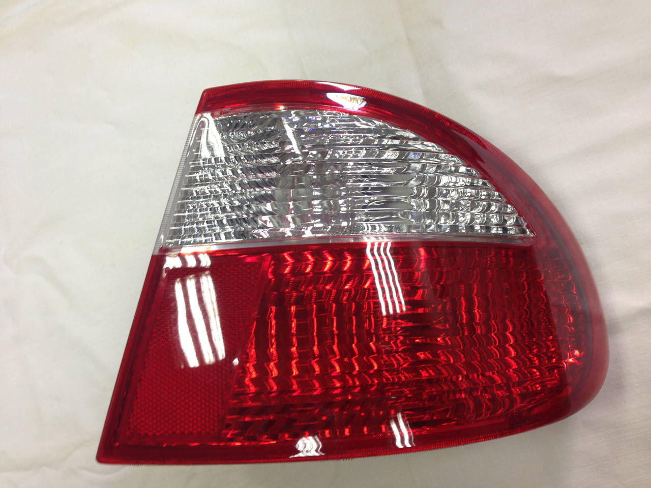 

Фонарь задний Daewoo Lanos правый