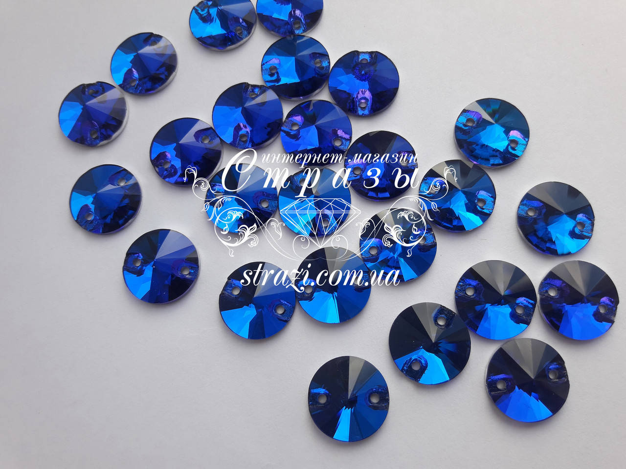 

Стразы пришивные Lux Круги 10мм. Capri Blue