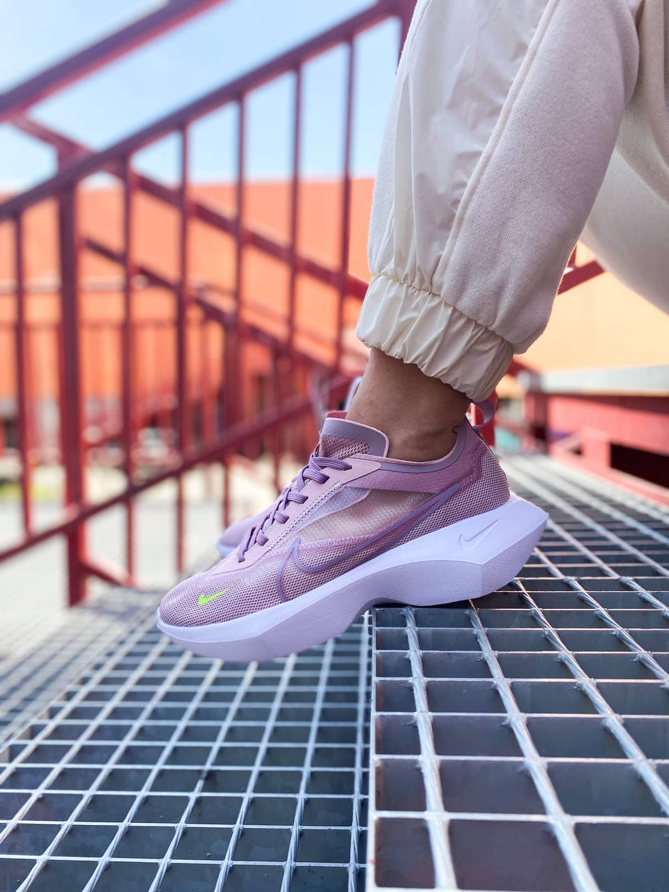 

Стильные женские кроссовки Nike Vista Lite SE / Найк Виста Лайт