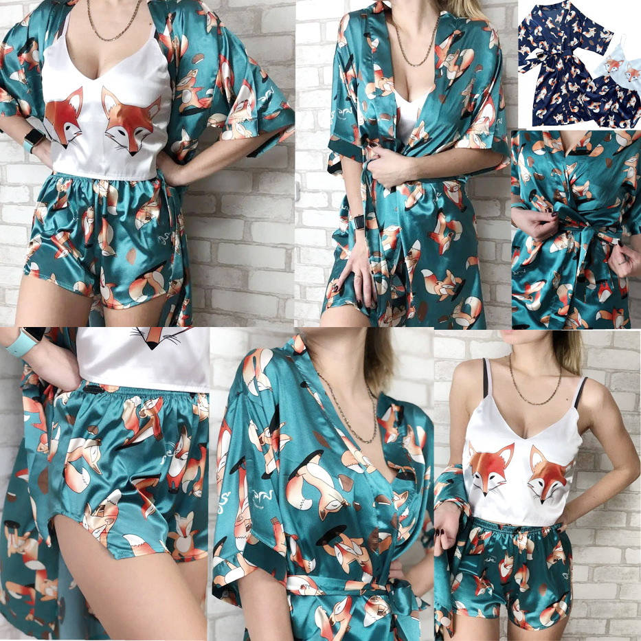 

Шелковый комплект халат и пижама с шортами бирюза