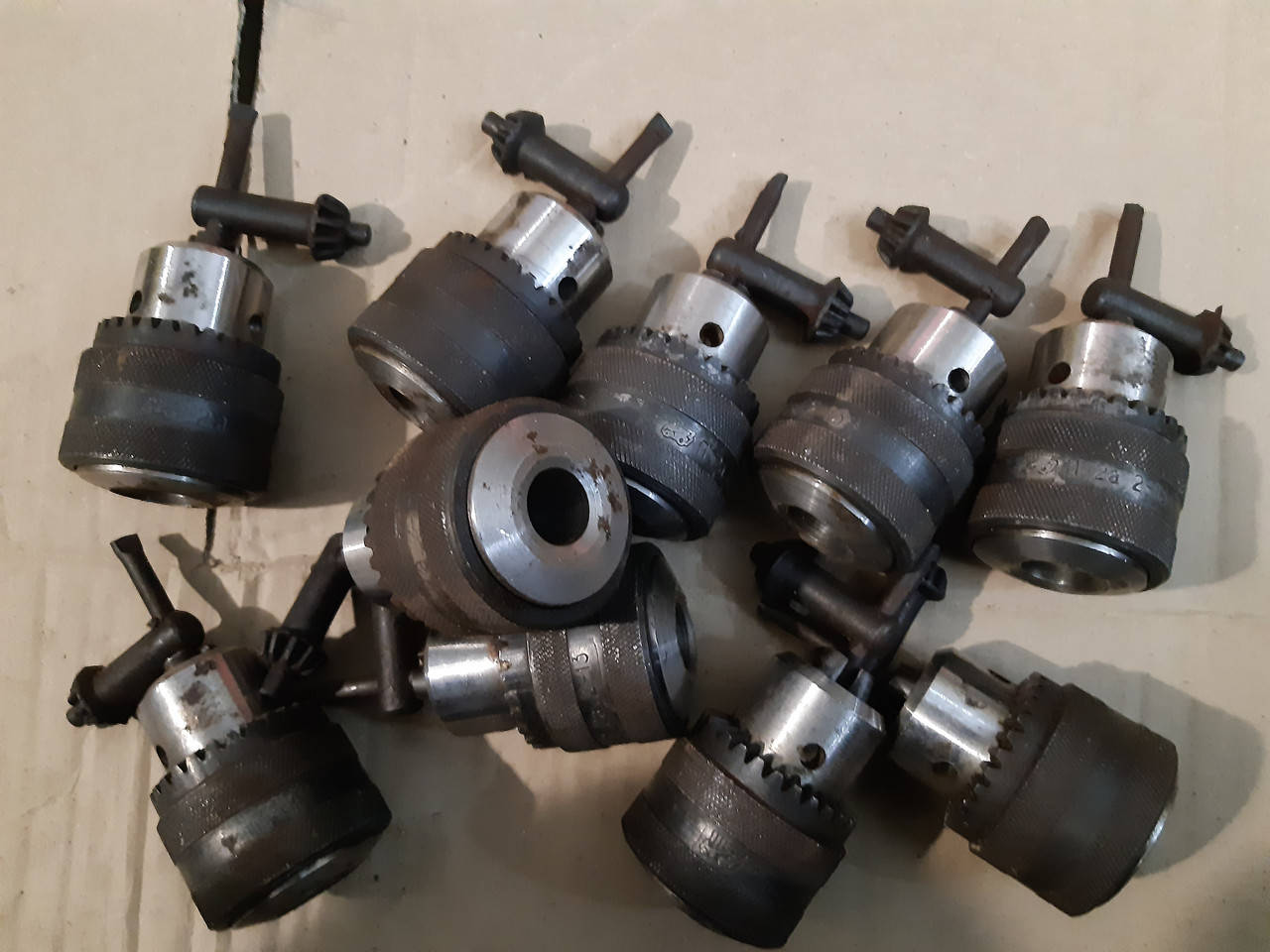 

Патрон сверлильный В16, от 2-13мм СССР